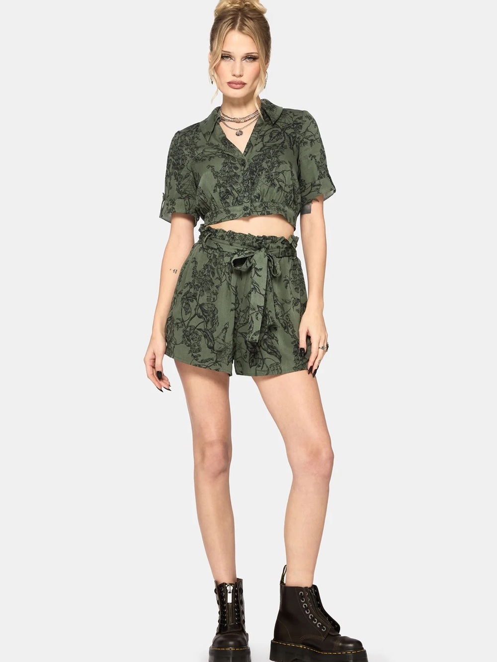 Disturbia Orla Foxglove Potion Tie Waist Short - Picture 3 of 6